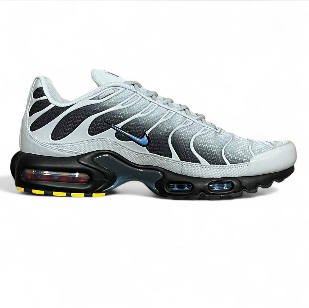 DM0032-015 Nike Air Max Plus TN ‘Grey University Blue Black’ (2025)