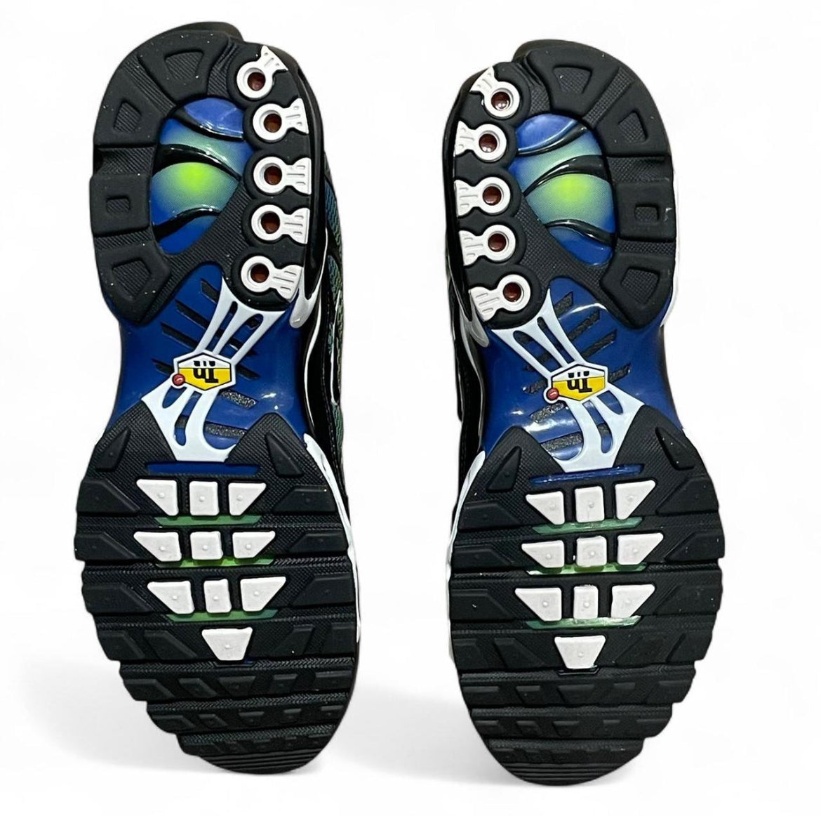 FZ4628-001 Nike Air Max Plus TN ‘Racer Blue Volt’ (2024)