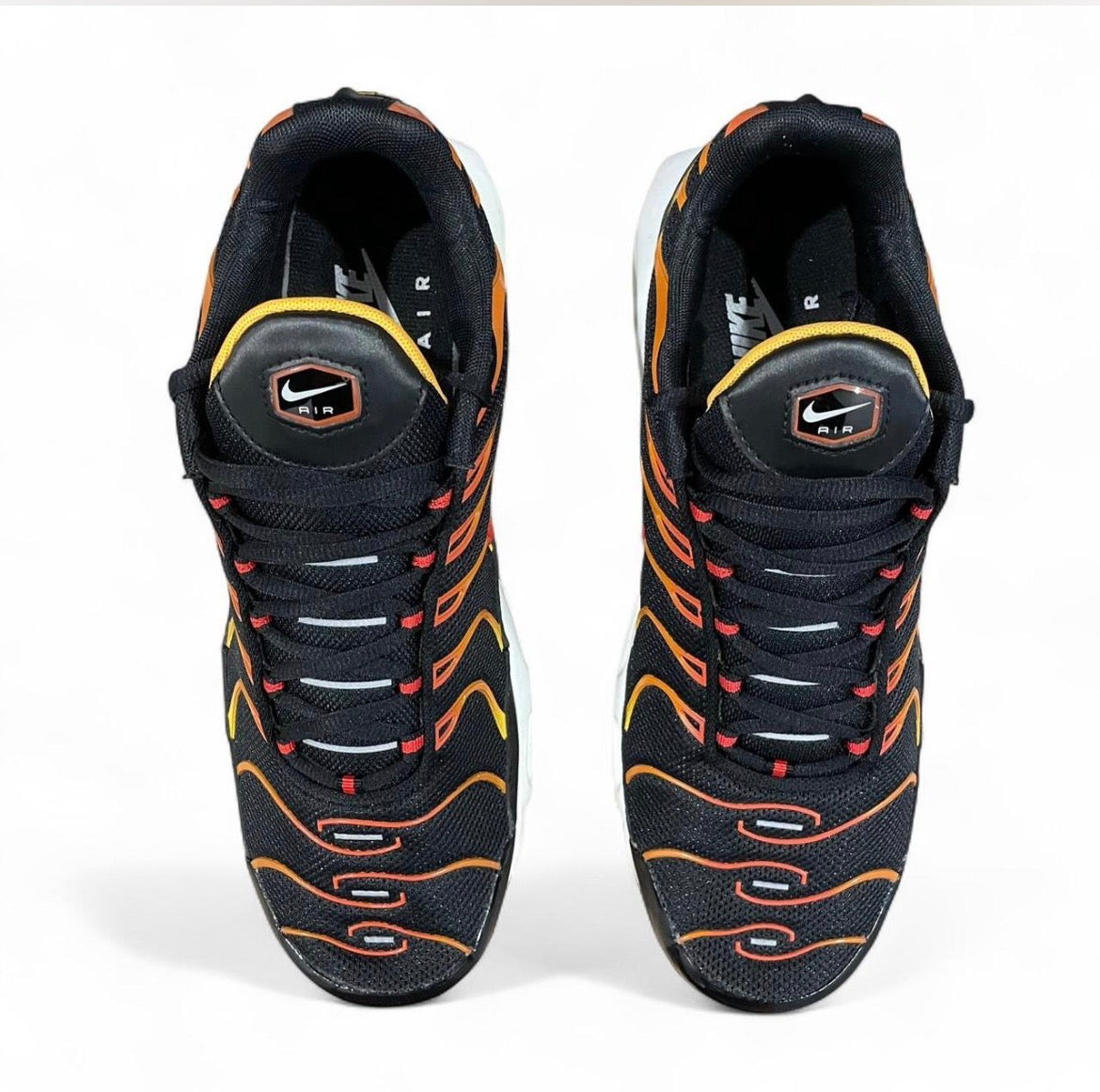 DC6094-001 Nike Air Max Plus TN ‘Reverse Sunset’ (2021)