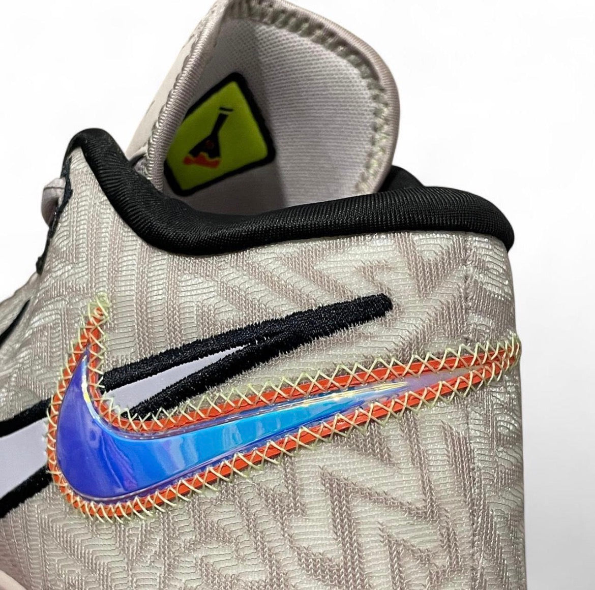 HF0712-005 Nike Zoom LeBron NXXT Genisus ‘Platinum Violet’ (2025)