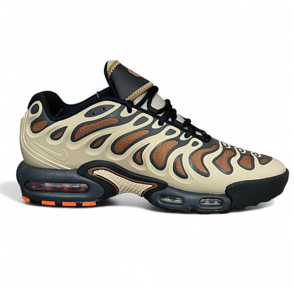 FZ3041-200 Nike Air Max Plus TN Drift ‘Khaki Sanddrift ’ (2024) US10.5 BNIB