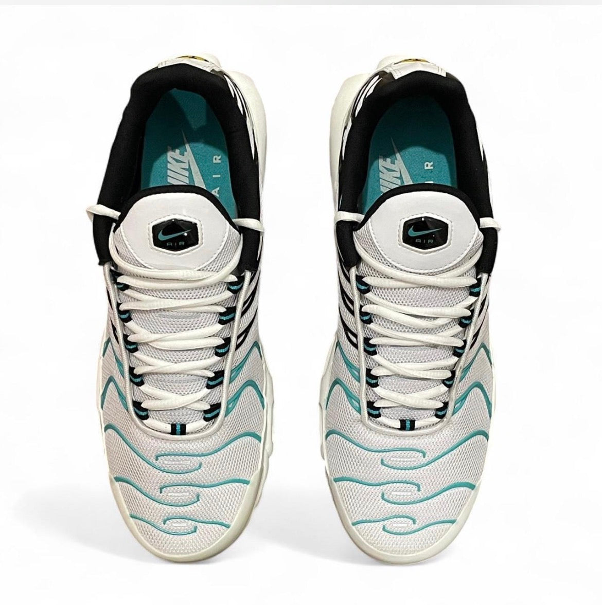 604133-148 Nike Air Max Plus TN ‘White Hyper Jade’ or ‘Tiffany’ (2021)