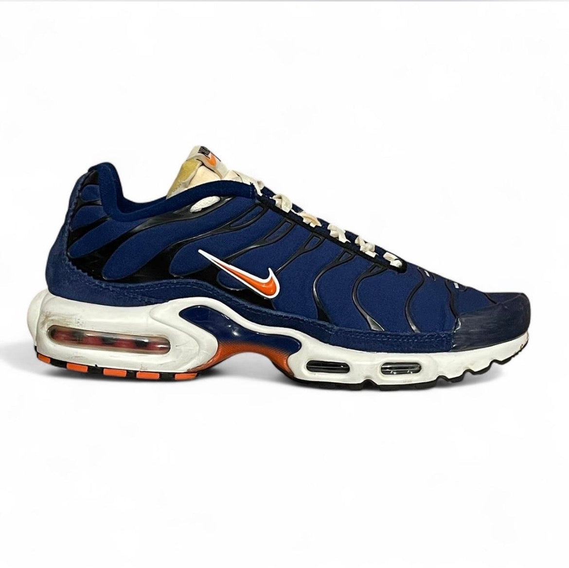 DC9332-001 Nike Air Max Plus TN SE ‘Air Max Runners Club’ (2021)