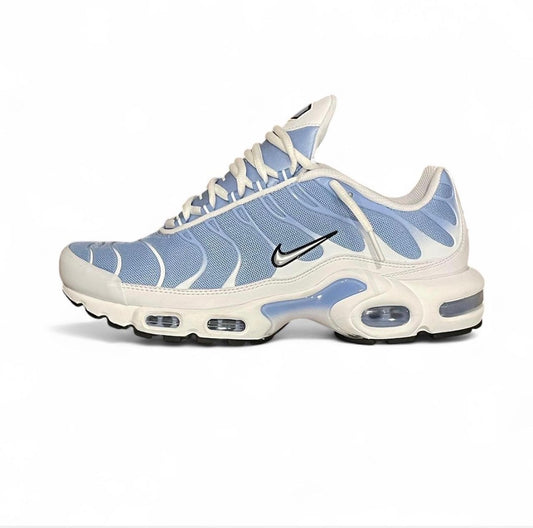 DZ3671-105 Nike Air Max Plus TN (Womens) ‘Aluminum’ (2025)