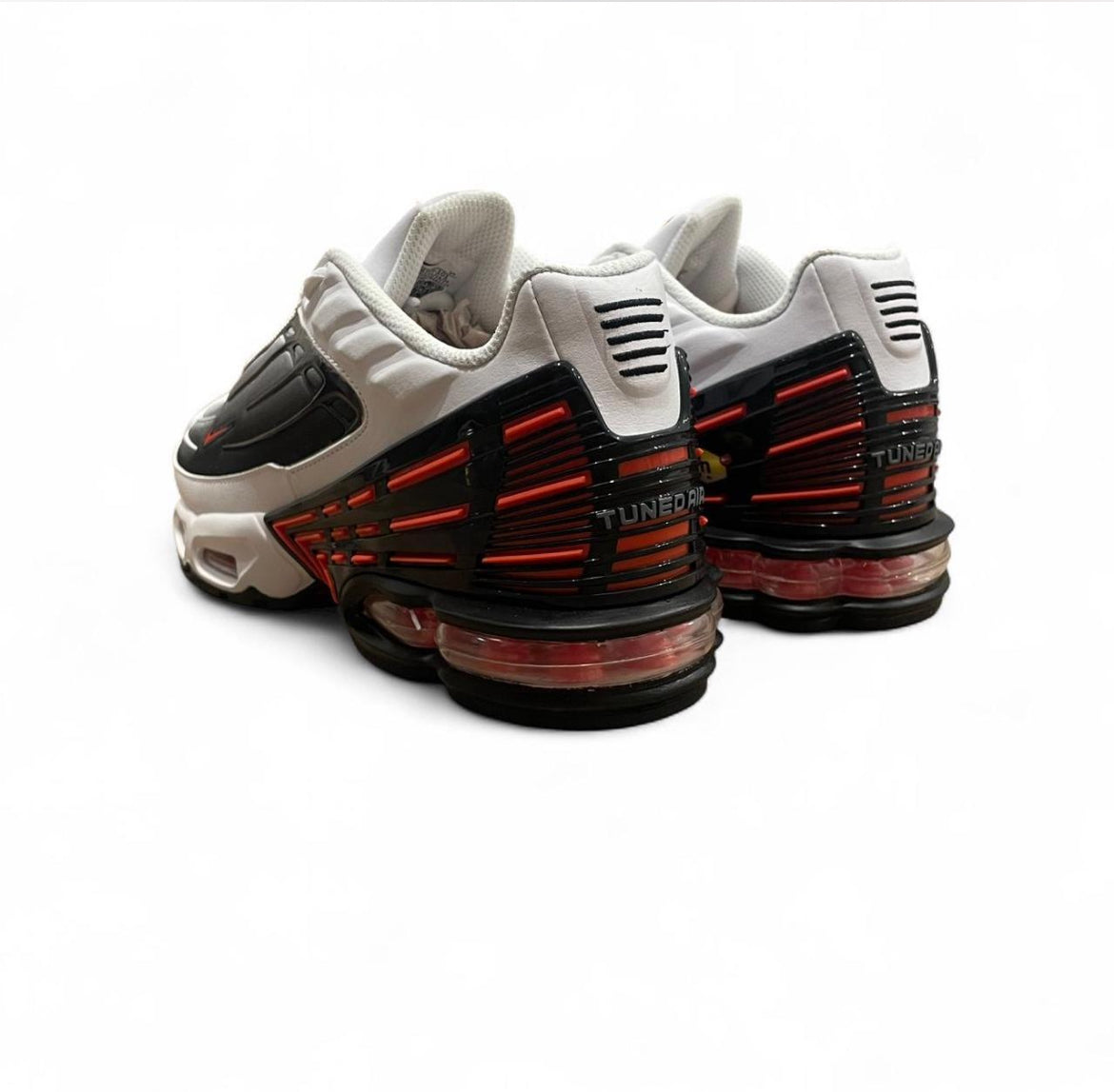 CK6715-101 Nike Air Max Plus TN3 ‘White Black Team Orange’ (2023)