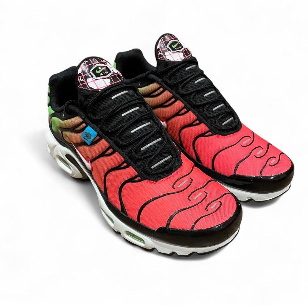 CK7291-001 Nike Air Max Plus TN ‘Worldwide Pack Crimson Green’ (2020)