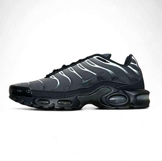 852630-039 Nike Air Max Plus TN ‘Anthracite Black’ (2018)