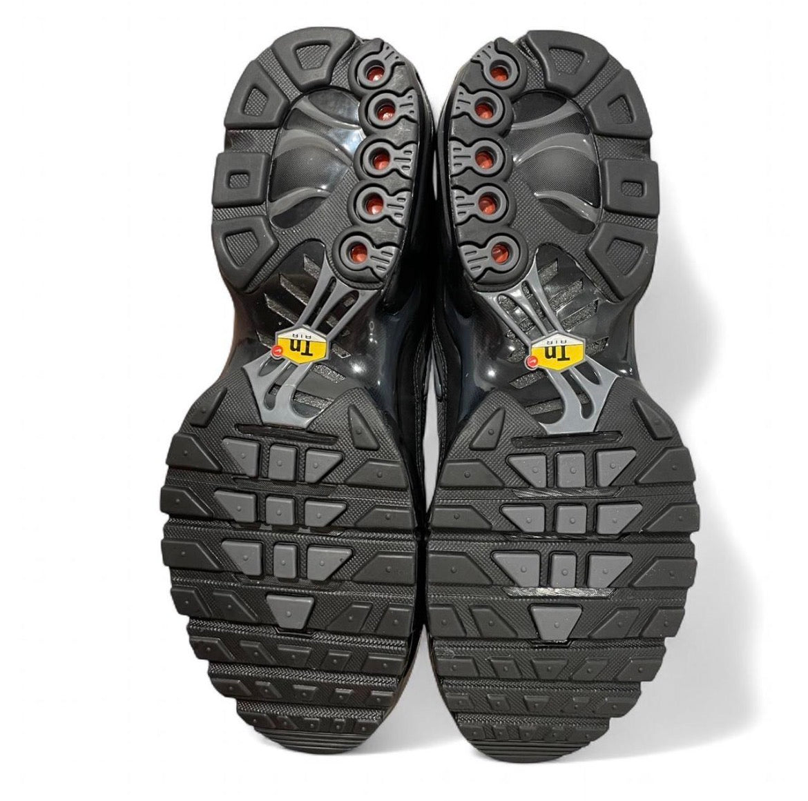 IM6019-010 Nike Air Max Plus TN (Womens) ‘Black’ (2025)