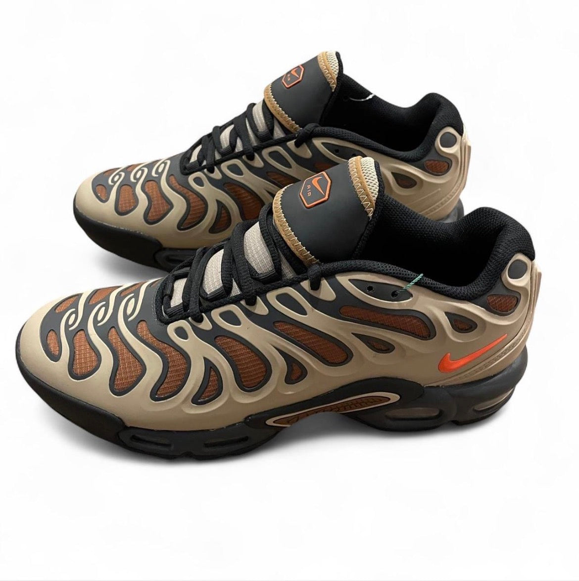 FZ3041-200 Nike Air Max Plus TN Drift ‘Khaki Sanddrift ’ (2024) US10.5 BNIB