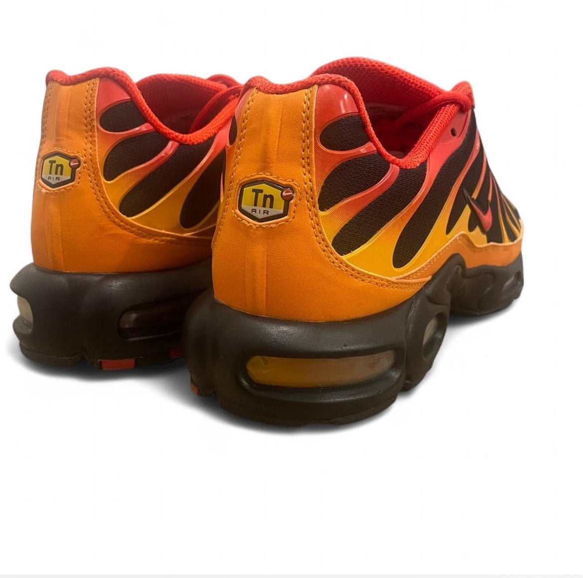DA1514-001 Nike Air Max Plus TN ‘Volcano’s’ (2020)