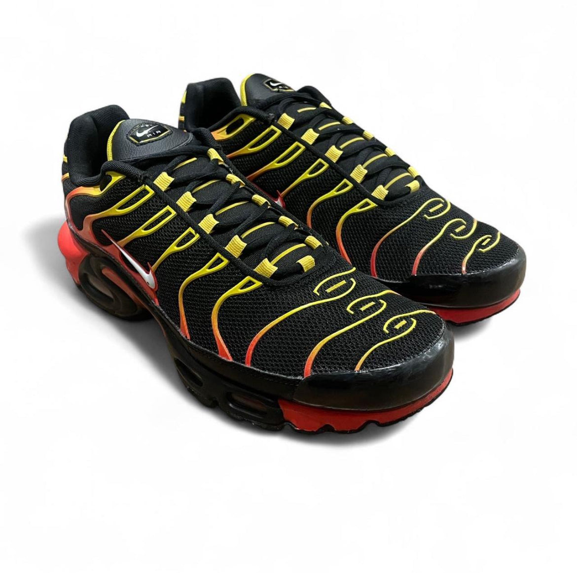 CZ9270-001 Nike Air Max Plus TN ‘Gradient Black Red Yellow’ (2020)