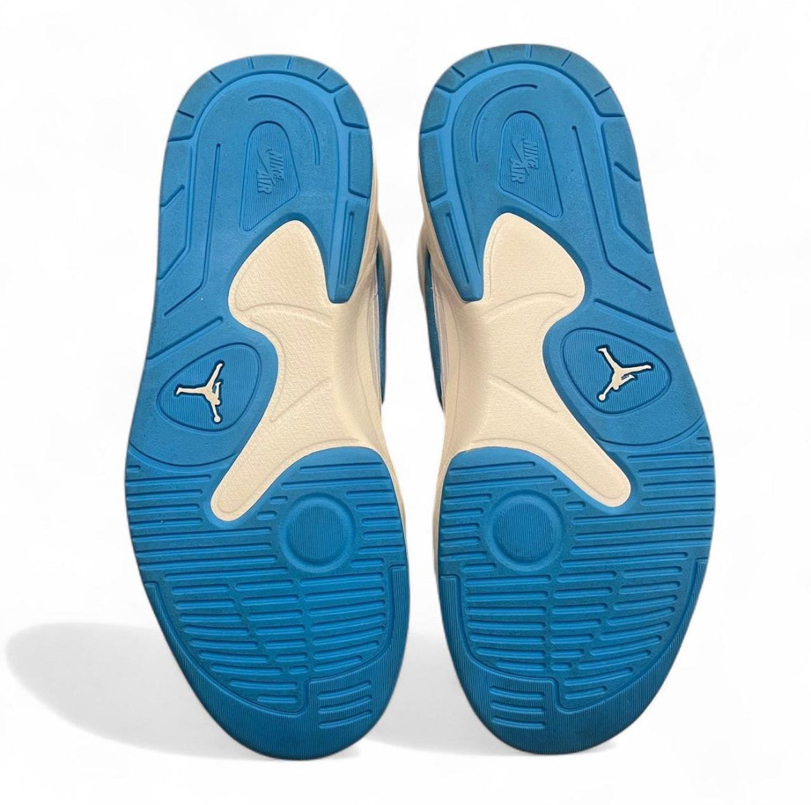 FB2269-100 Jordan Stadium 90 Low (Womens) ‘White Dark Powder Blue’ (2023)