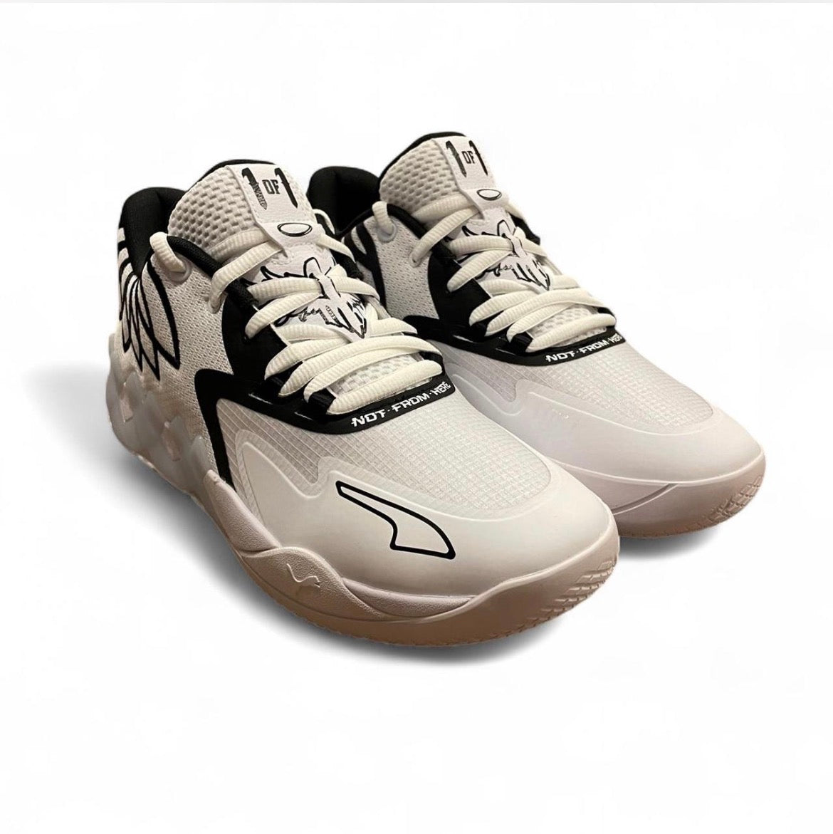 376941-13 Puma LaMelo Ball MB.01 Lo ‘White Black’ (2022)