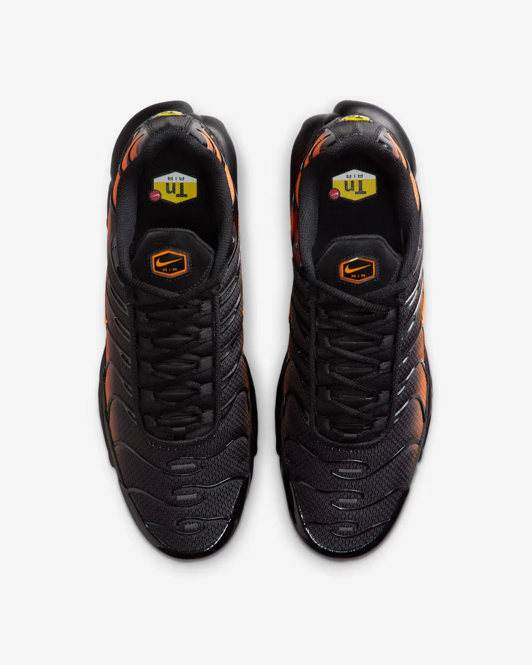 DM0032-025 Nike Air Max Plus TN ‘Black Total Orange’ (2025)