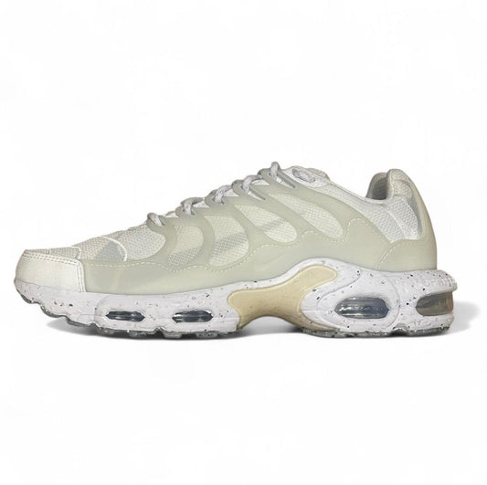 DQ3977-100 Nike Air Max Plus Terrascape ‘White Pure Platinum’ (2022)