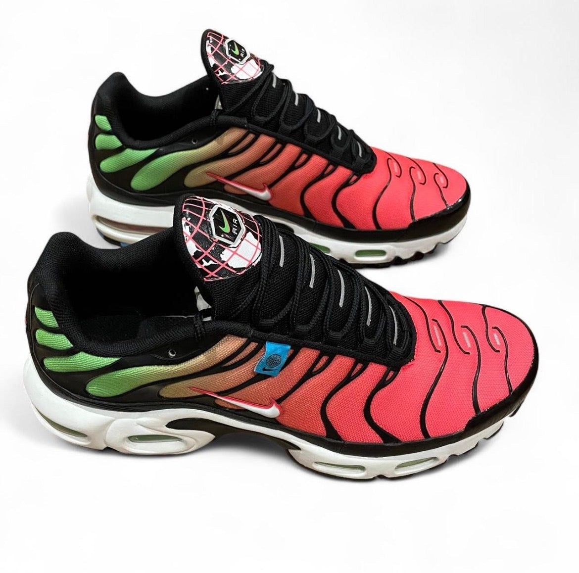 CK7291-001 Nike Air Max Plus TN ‘Worldwide Pack Crimson Green’ (2020)