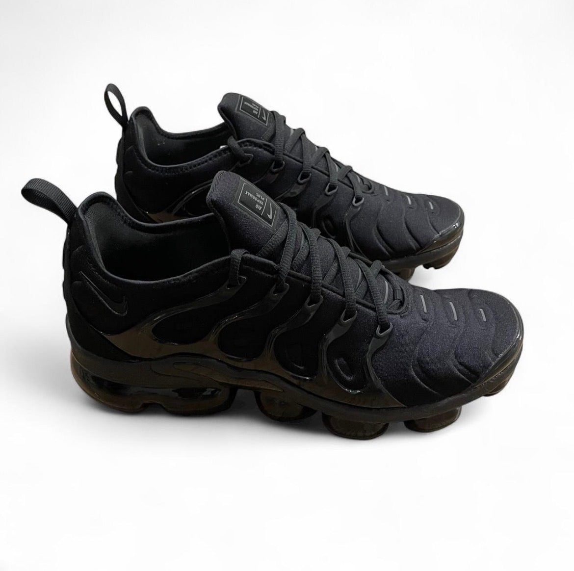 924453-004 Nike Air VaporMax Plus ‘Triple Black’ (2018) US11 BNIB