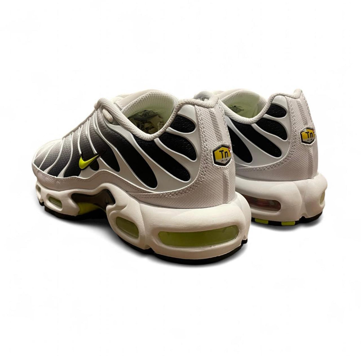 DM0032-103 Nike Air Max Plus TN ‘White Black Volt’ (2024)