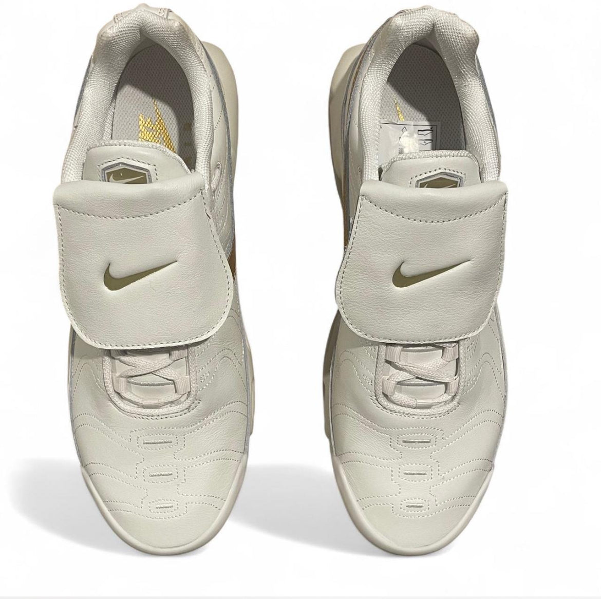 HV2541-001 Nike Air Max Plus Tn Tiempo ‘Metallic Gold’ (2024)