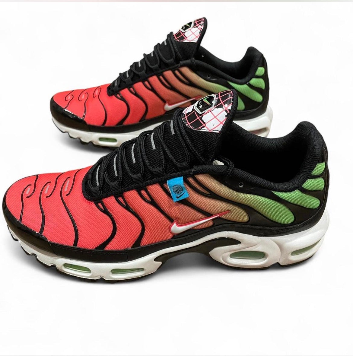 CK7291-001 Nike Air Max Plus TN ‘Worldwide Pack Crimson Green’ (2020)