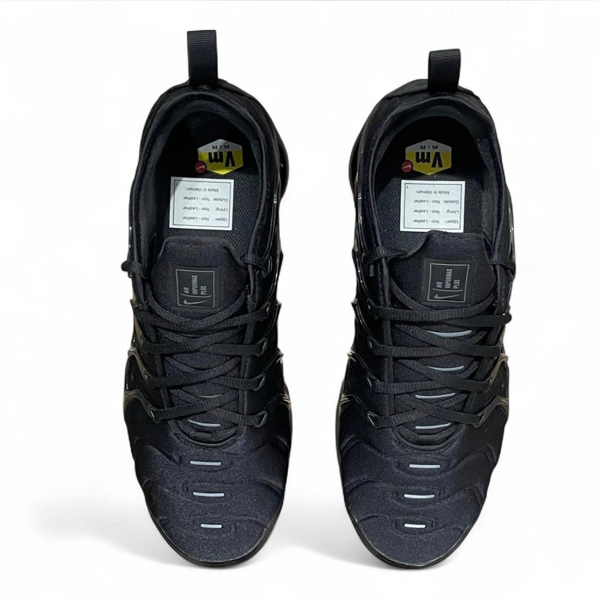 924453-004 Nike Air VaporMax Plus ‘Triple Black’ (2018) US11 BNIB