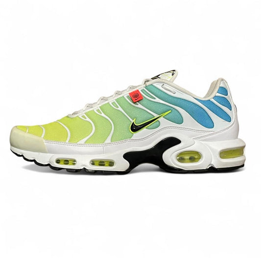CK7291-100 Nike Air Max Plus TN ‘Worldwide’ (2020)