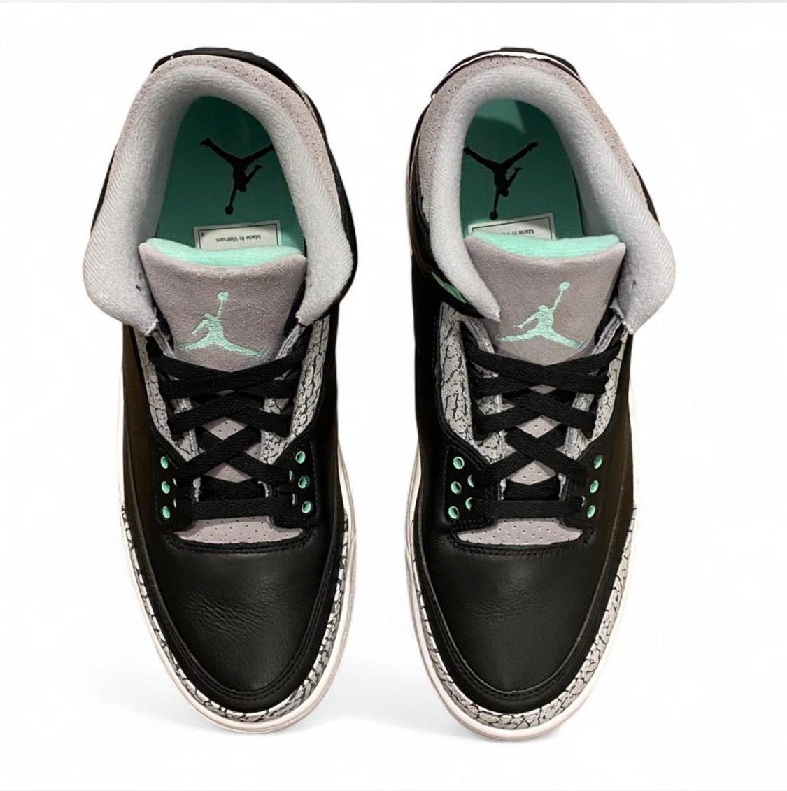 CT8532-031 Jordan 3 Retro ‘Green Glow’ (2024)