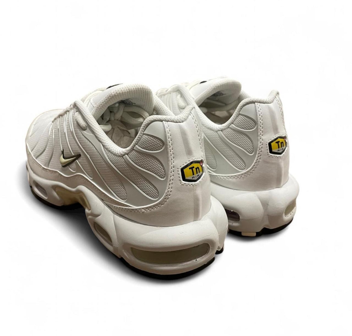 DM2362-102 Nike Air Max Plus TN (Womens) ‘Alabaster’ (2024)