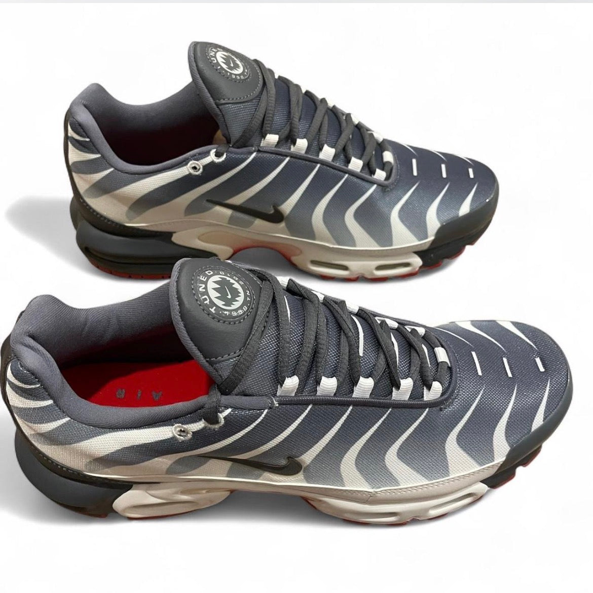 AQ0237-100 Nike Air Max Plus TN SE ‘Before The Bite’ (2018)