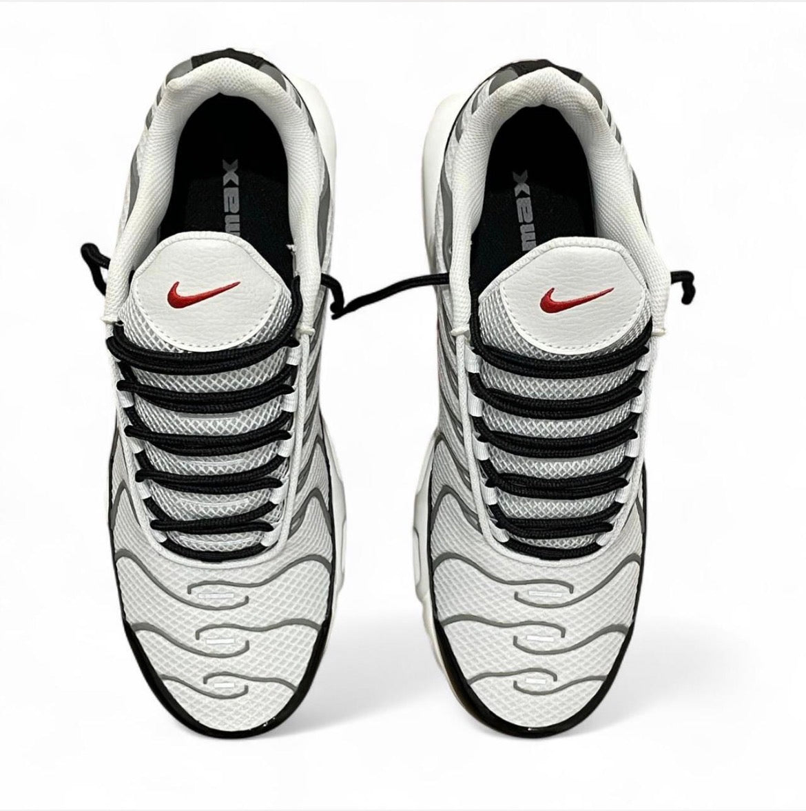 DM0032-002 Nike Air Max Plus TN ‘Photon Dust Varsity Red’ (2022)