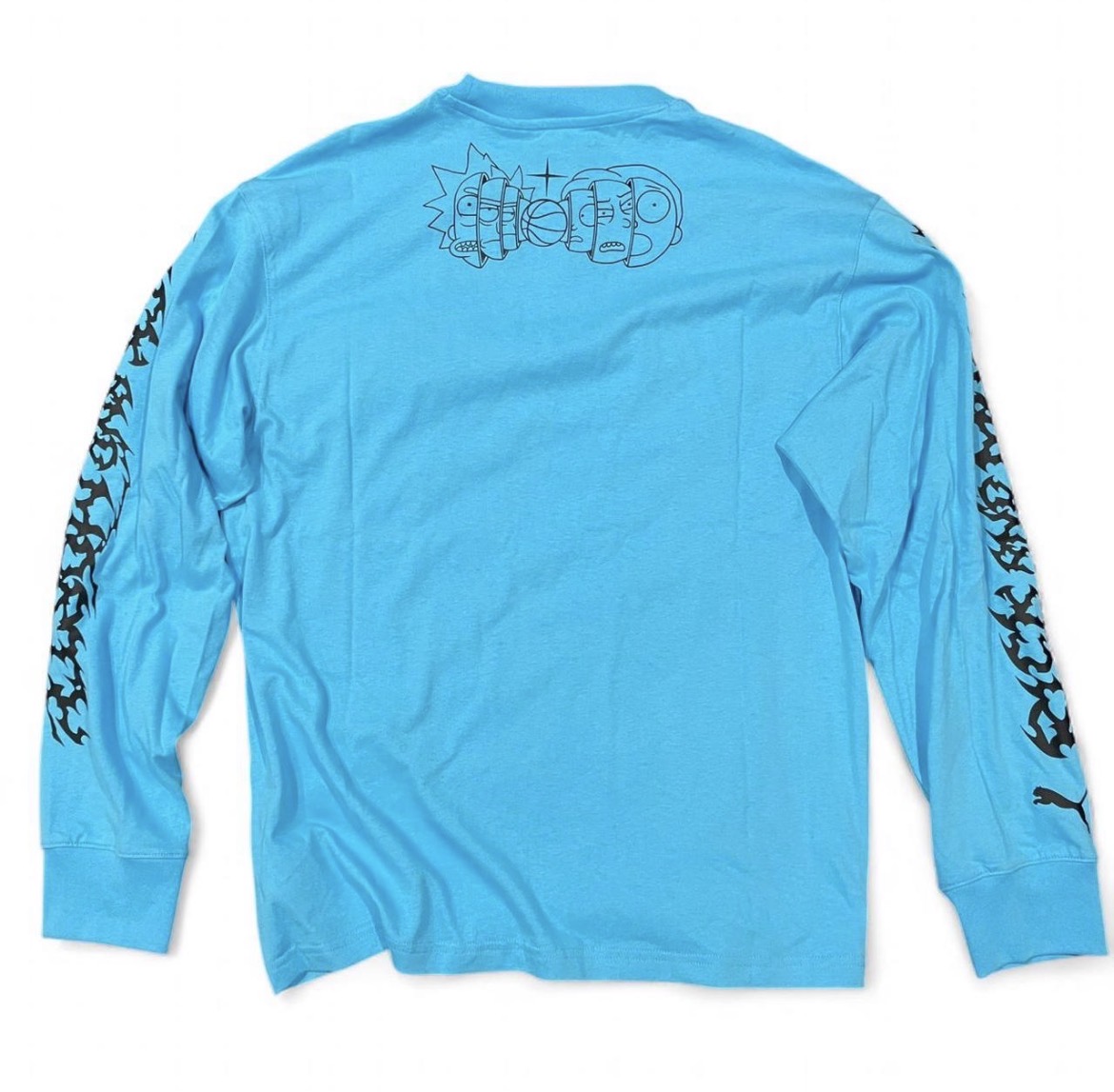 633099-01 PUMA HOOPS x Rick & Morty Long Sleeved Basketball T-Shirt
‘Bright Aqua’ (2025)