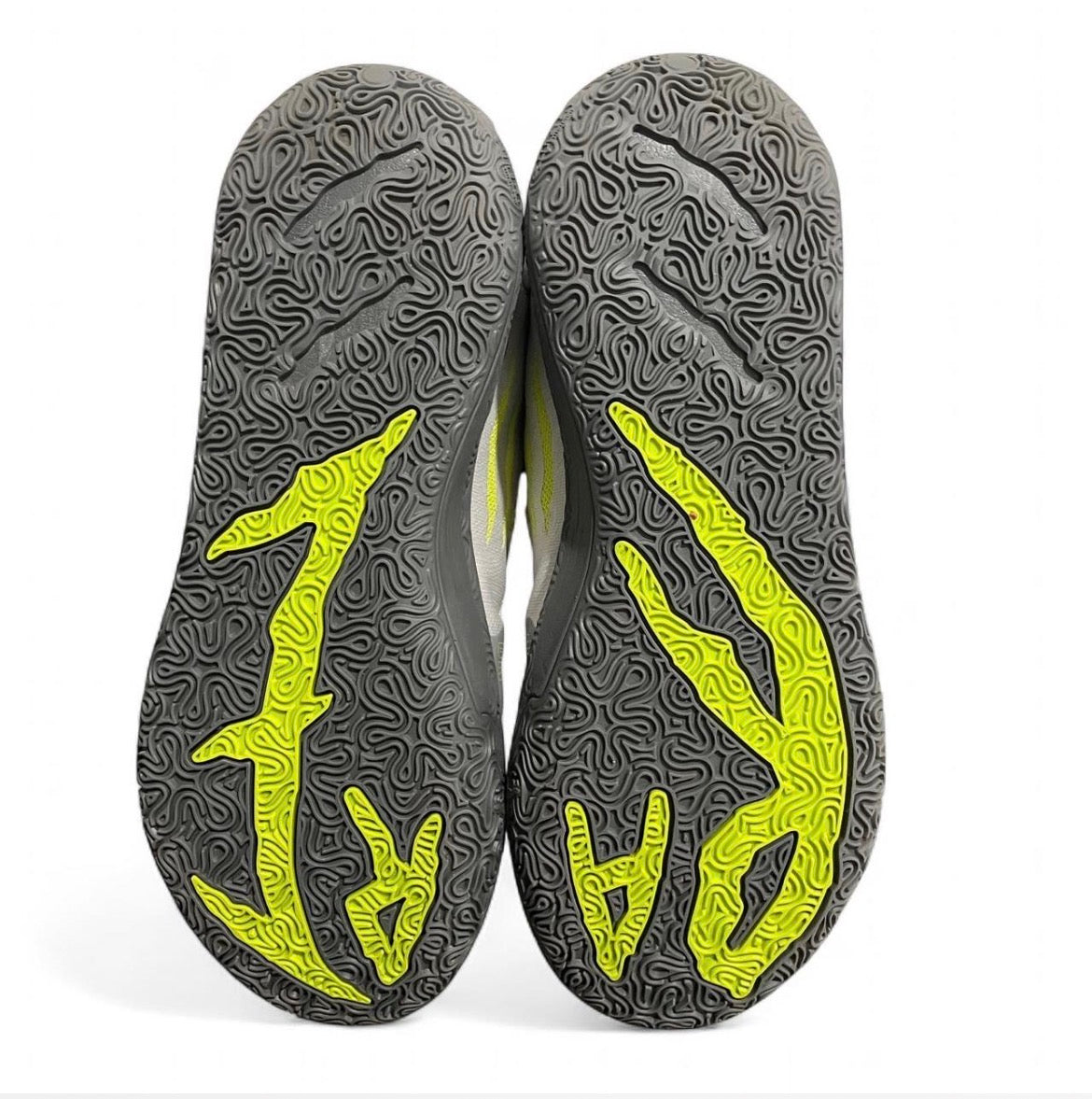 379235-01 Puma LaMelo Ball MB.03 ‘Chino Hills’ (2023)