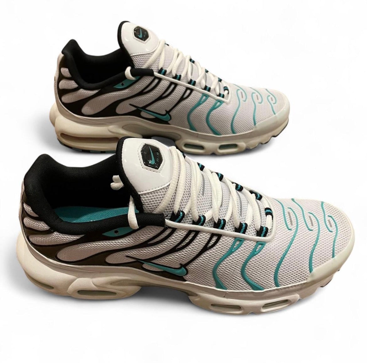 604133-148 Nike Air Max Plus TN ‘White Hyper Jade’ or ‘Tiffany’ (2021)