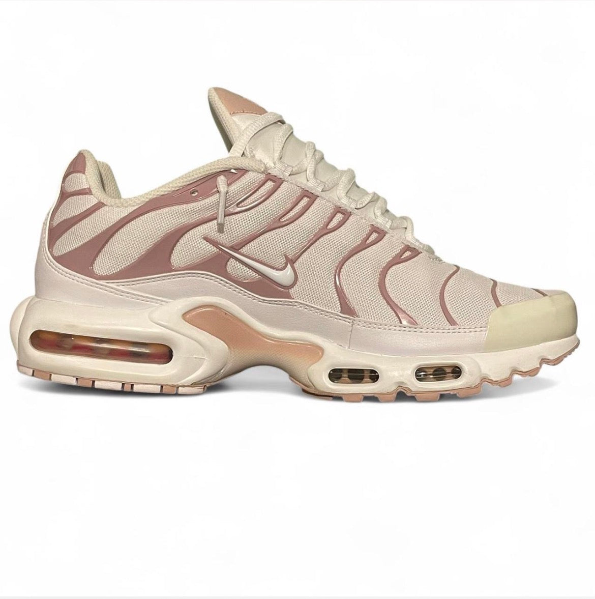 DM2362-101 Nike Air Max Plus TN (Womens) ‘White Pink Oxford’ (2021)