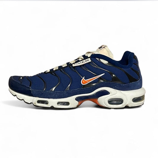 DC9332-001 Nike Air Max Plus TN SE ‘Air Max Runners Club’ (2021)