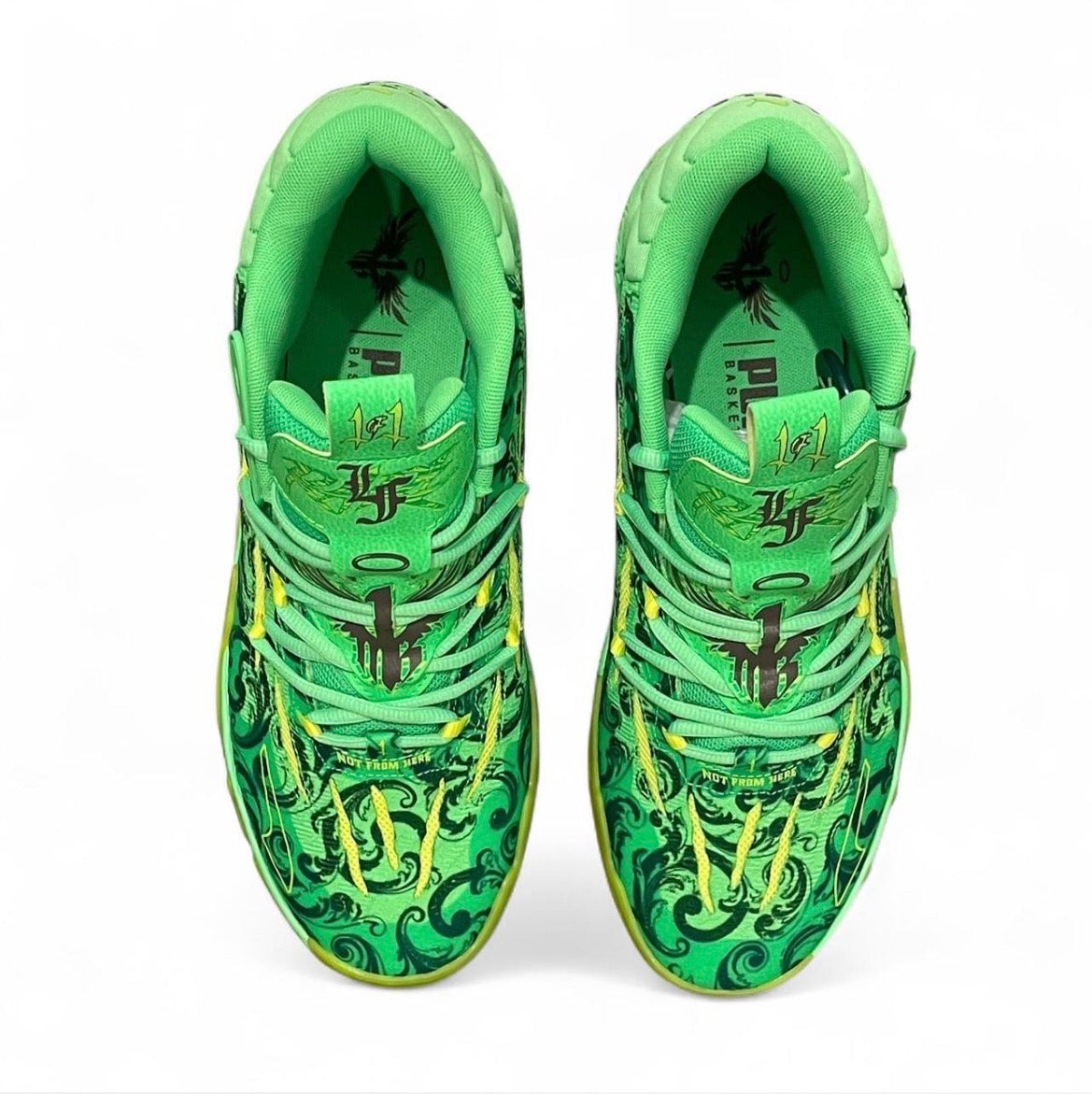 379233-01 Puma LaMelo Ball MB.03 ‘LaFrance FOREVER.RARE’