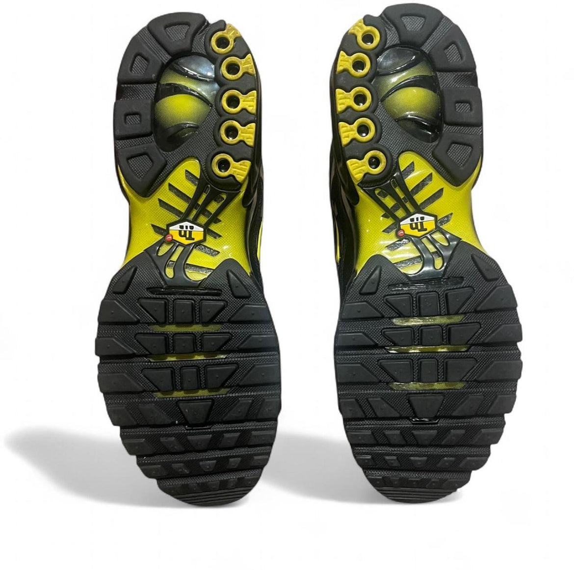 DM0032-012 Nike Air Max Plus TN ‘Black Opti Yellow’ (2024)