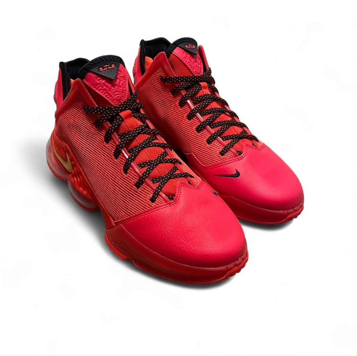 DO9829-600 Nike LeBron 19 Low ‘Light Crimson’ (2022)