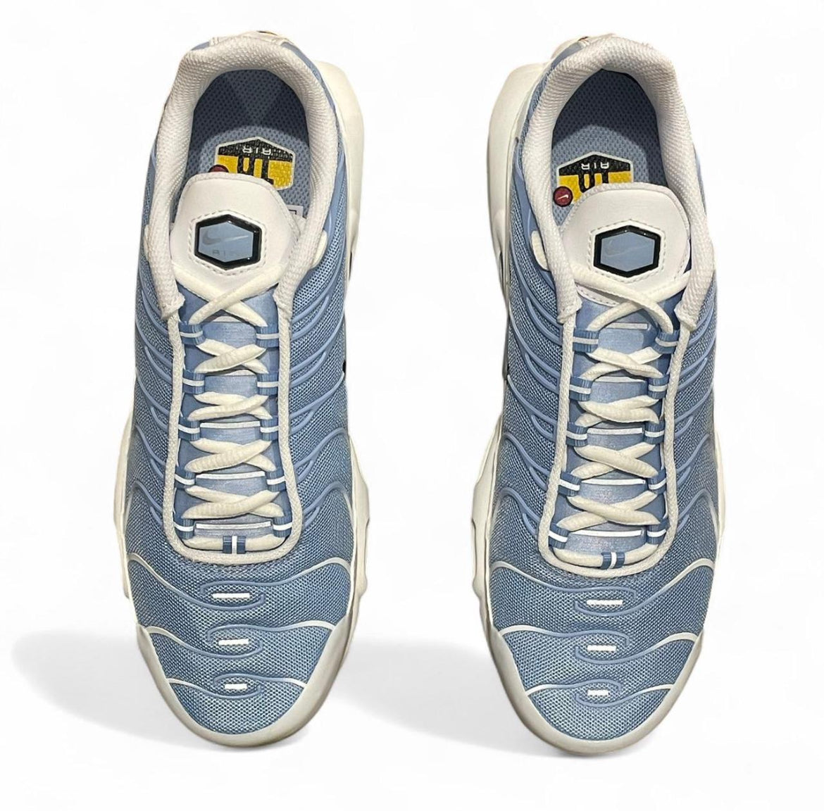 DZ3671-105 Nike Air Max Plus TN (Womens) ‘Aluminum’ (2025)