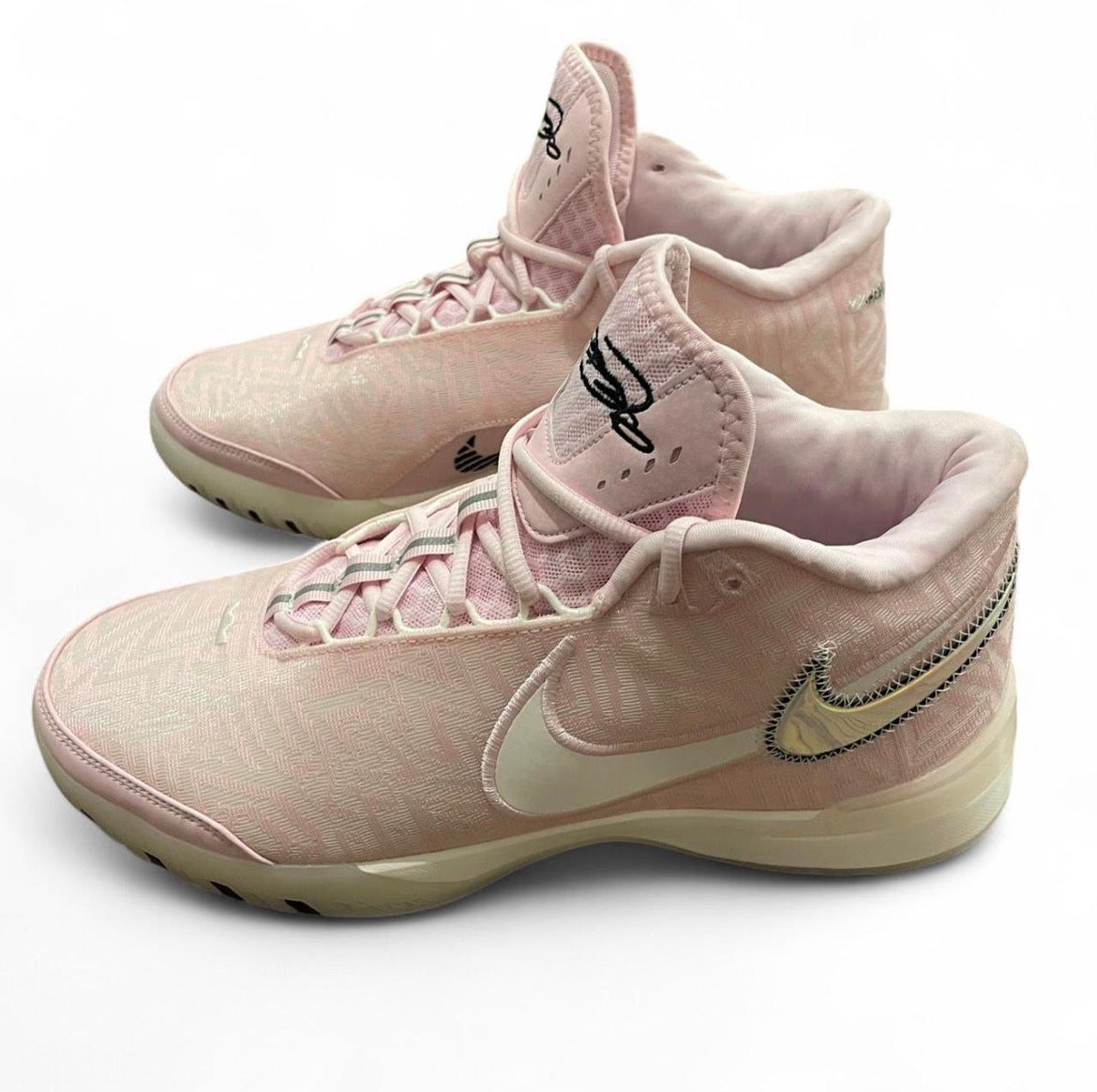 HF0712-602 Nike Zoom LeBron James NXXT Genisus ‘Pink Foam Sail’ (Translucent Outsoles) (2025)