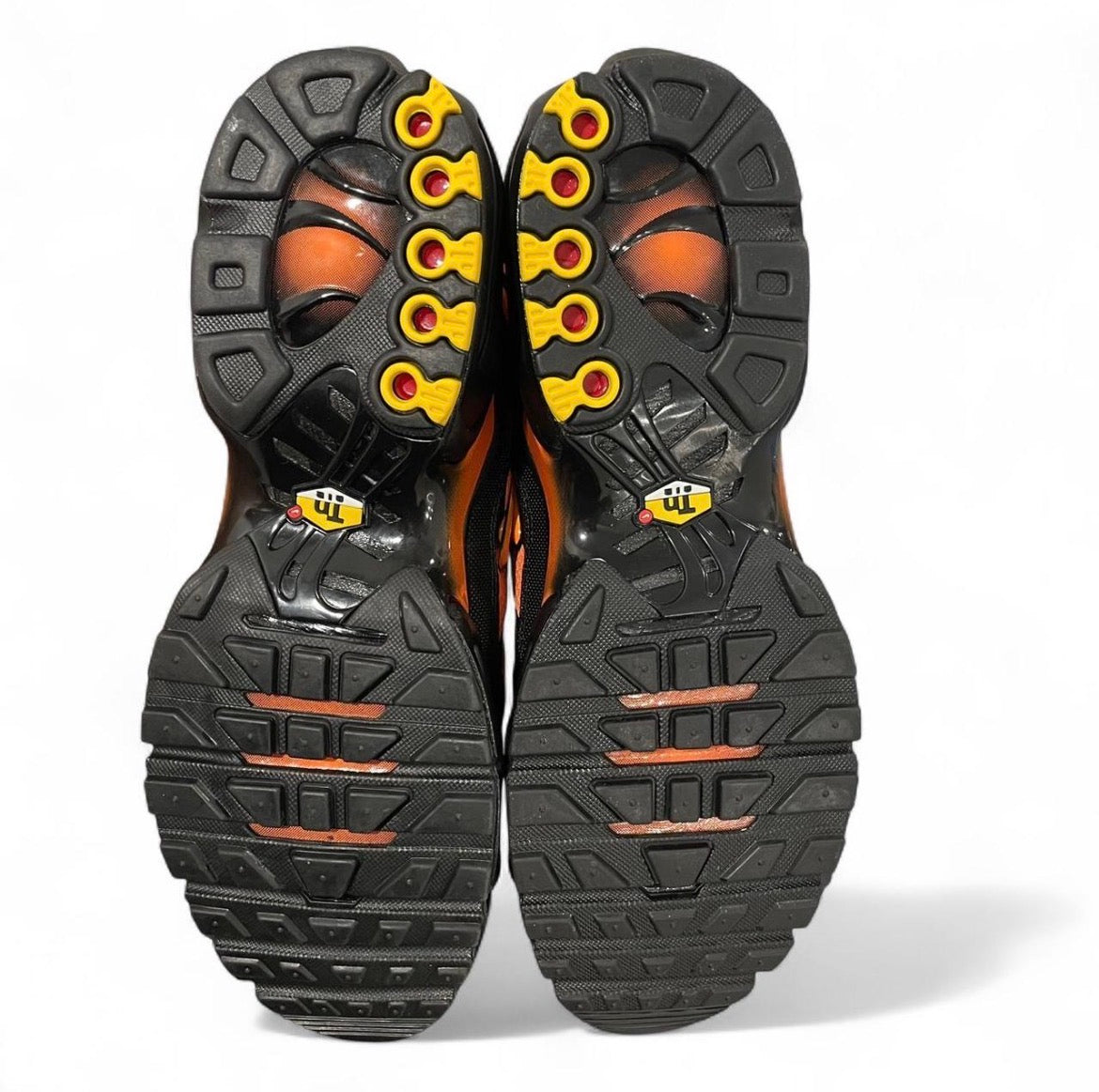 DM0032-025 Nike Air Max Plus TN ‘Black Total Orange’ (2025)