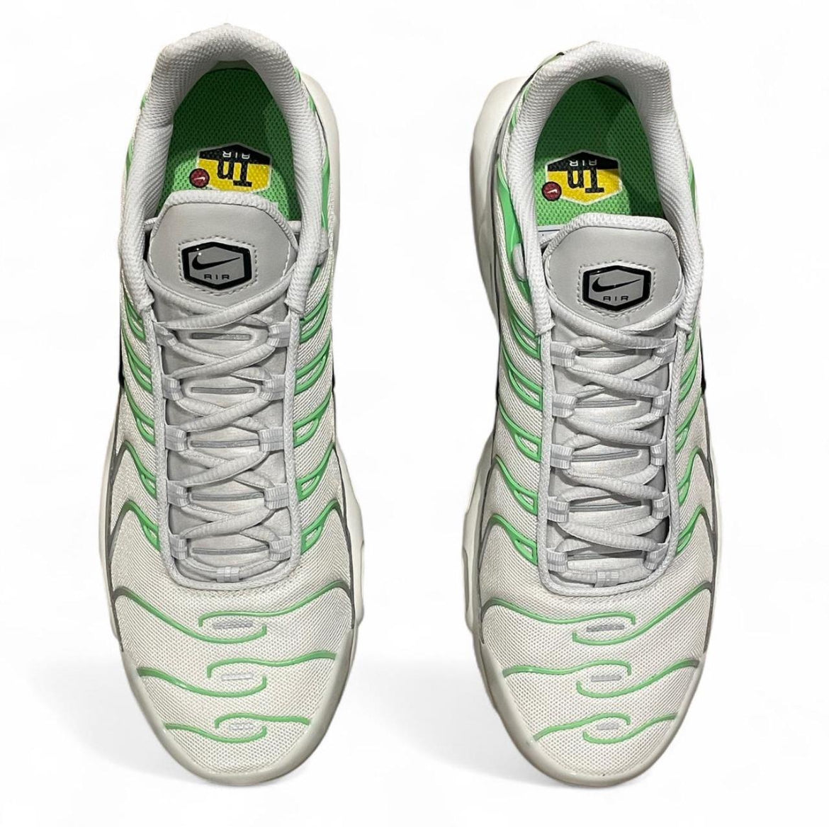 DZ3671-001 Nike Air Max Plus TN (Womens)’ Green Strike’ (2025)