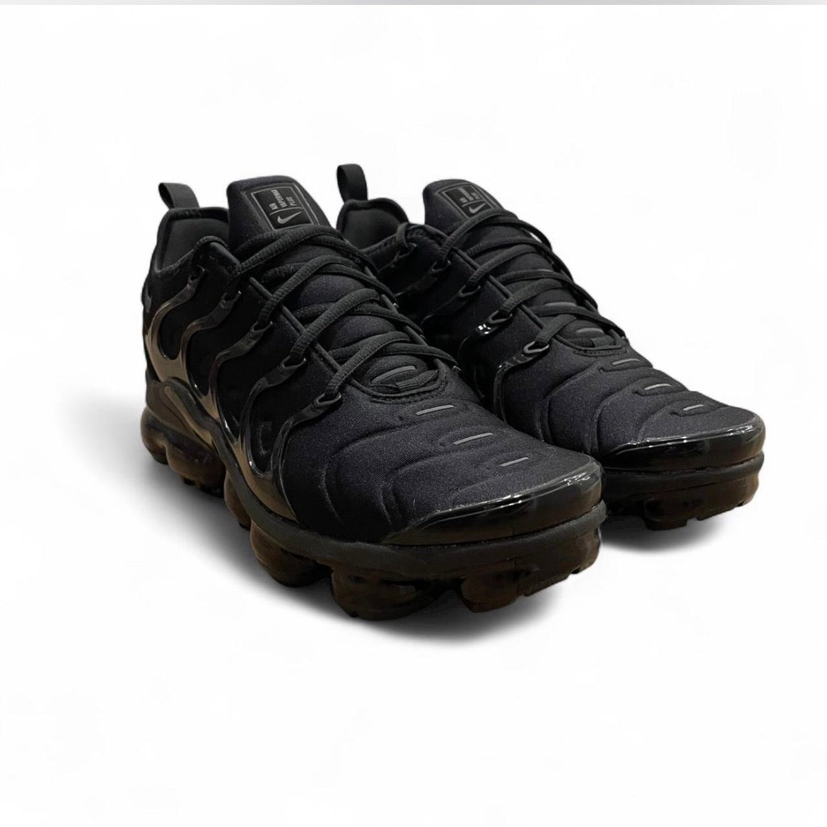 924453-004 Nike Air VaporMax Plus ‘Triple Black’ (2018) US11 BNIB