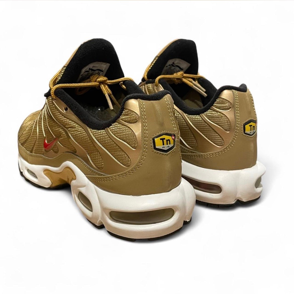 903827-700 Nike Air Max Plus TN ‘Metallic Gold’ (2017)