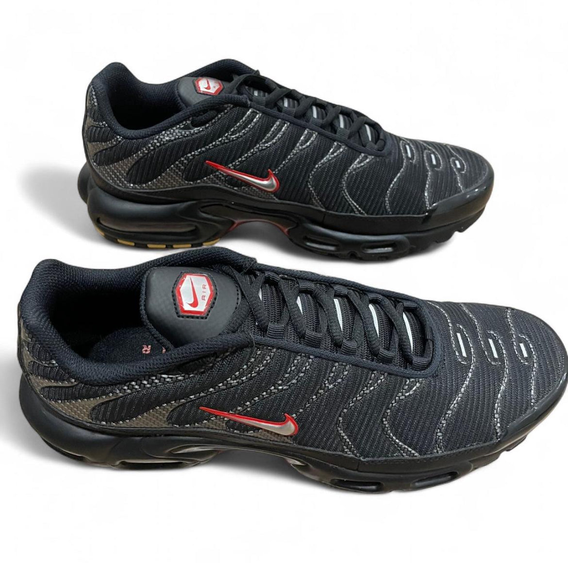 HF4239-001 Nike Air Max Plus TN ‘Carbon Fiber’ (2024)