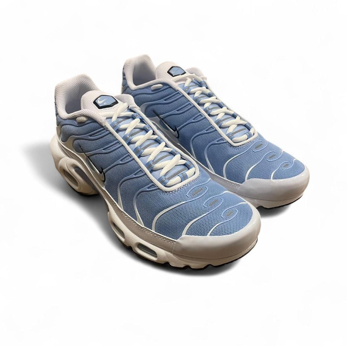 DZ3671-105 Nike Air Max Plus TN (Womens) ‘Aluminum’ (2025)