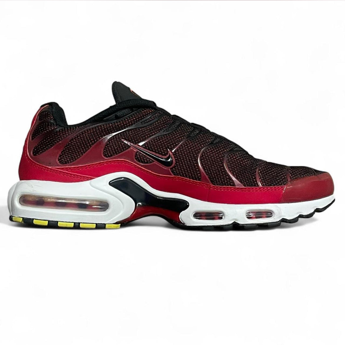 852630-604 Nike Air Max Plus TN ‘Red Black’ (2019)