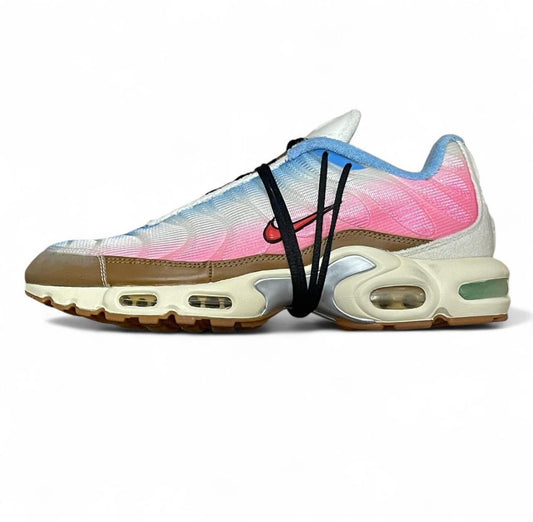 FD4202-107 Nike Air Max Plus TN ‘Longtaitou Festival’ (2023)
