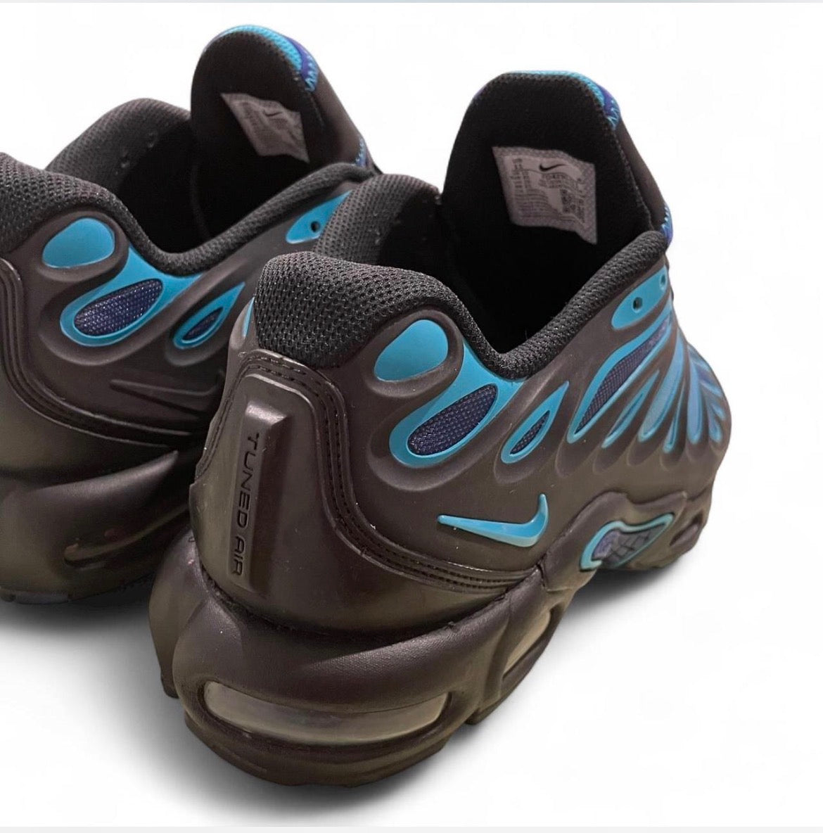 FD4290-011 Nike Air Max Plus TN Drift ‘Deep Royal Blue’ (2024)