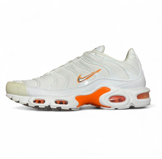 AO9564-100 Nike Air Max Plus TN SE ‘White Total Orange’ (2018)